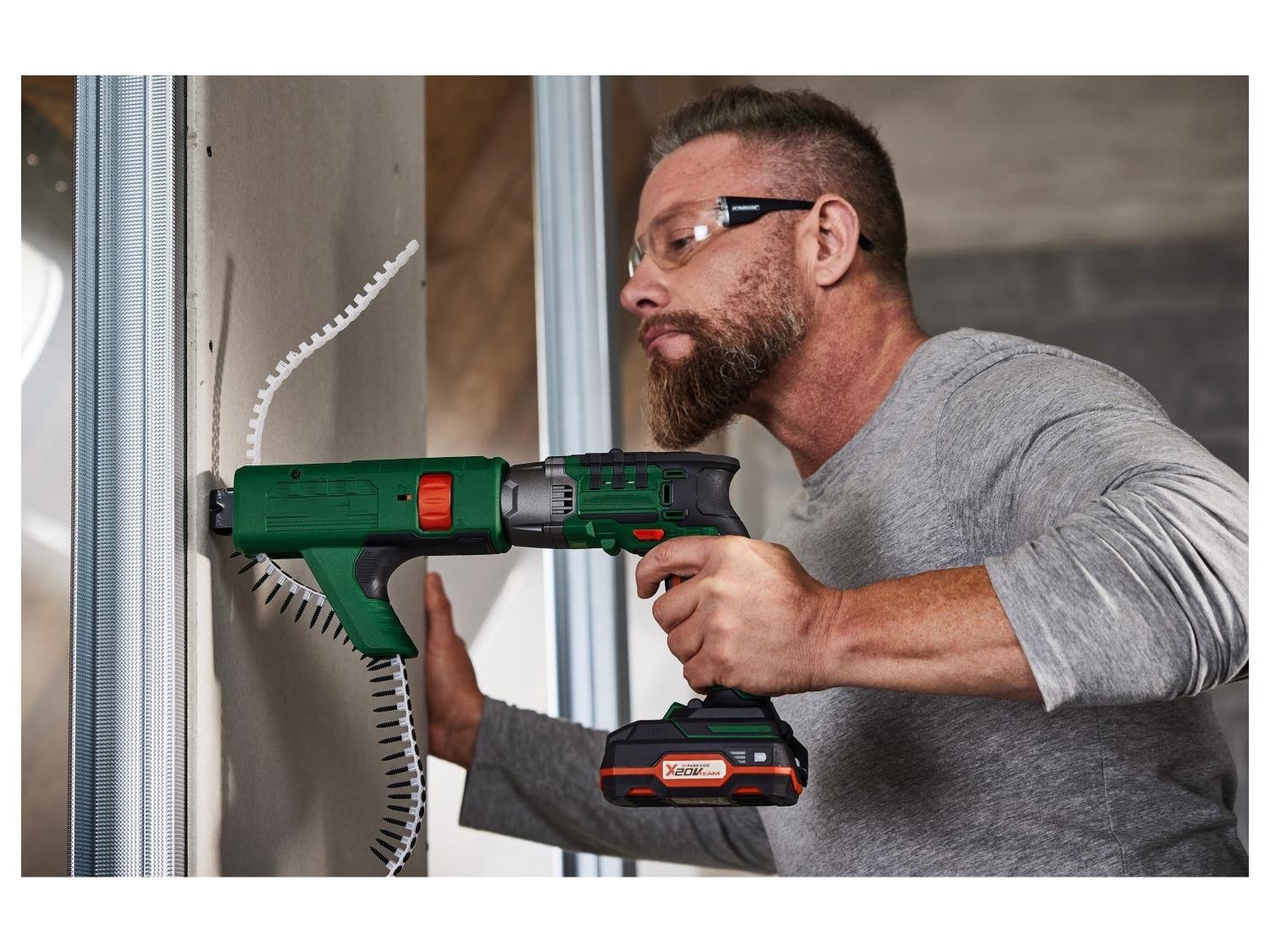 Visseuse à plaque de plâtre sans fil avec batterie et chargeur PTBSA 20-Li A1, 20 V - Image 2